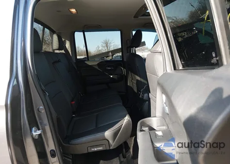 2025 Honda Ridgeline Rtl z USA, uszkodzony, nr VIN 5FPYK3F56SB044257